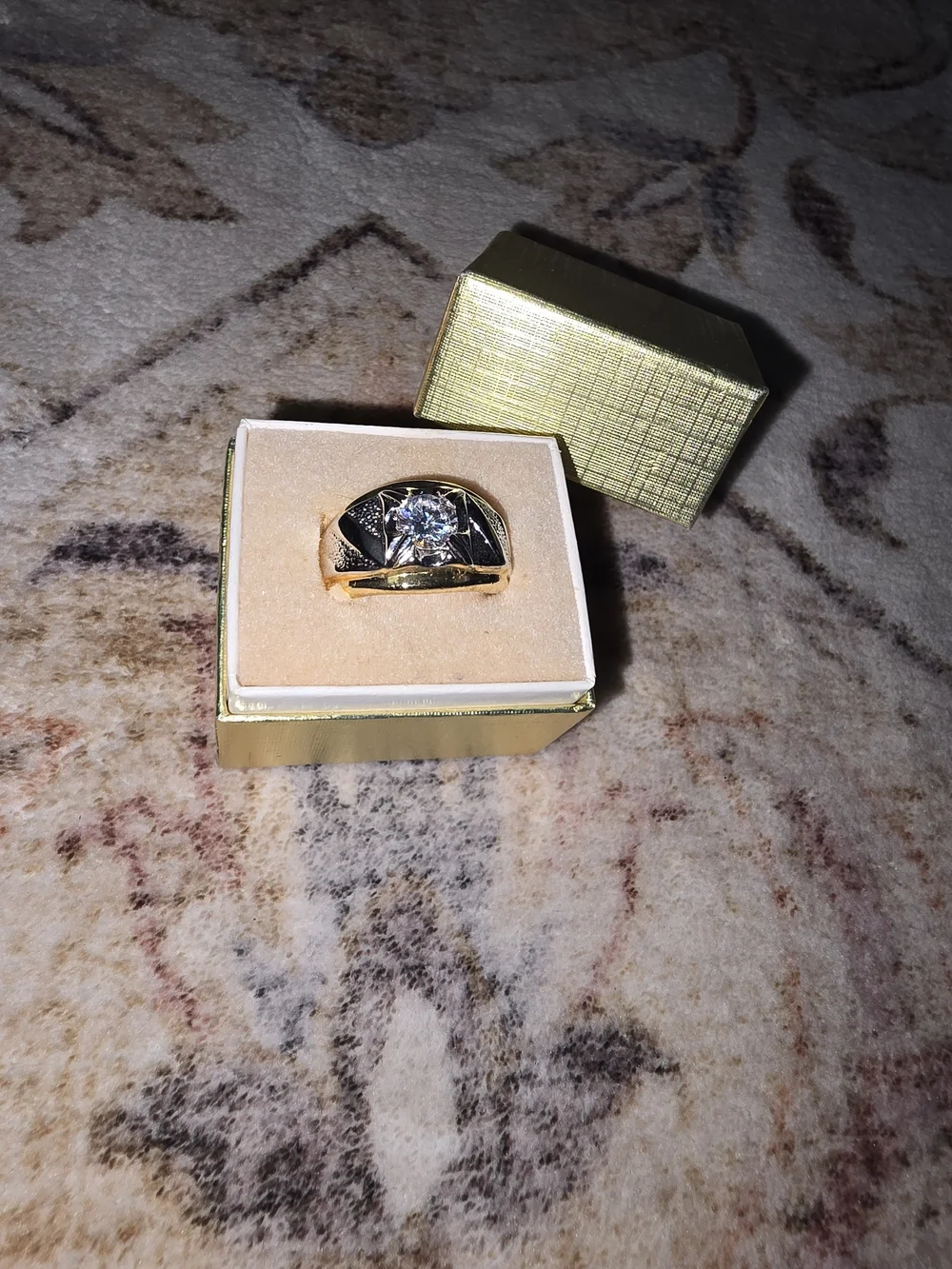 Lind Antique 14k HGE Mens Ring
